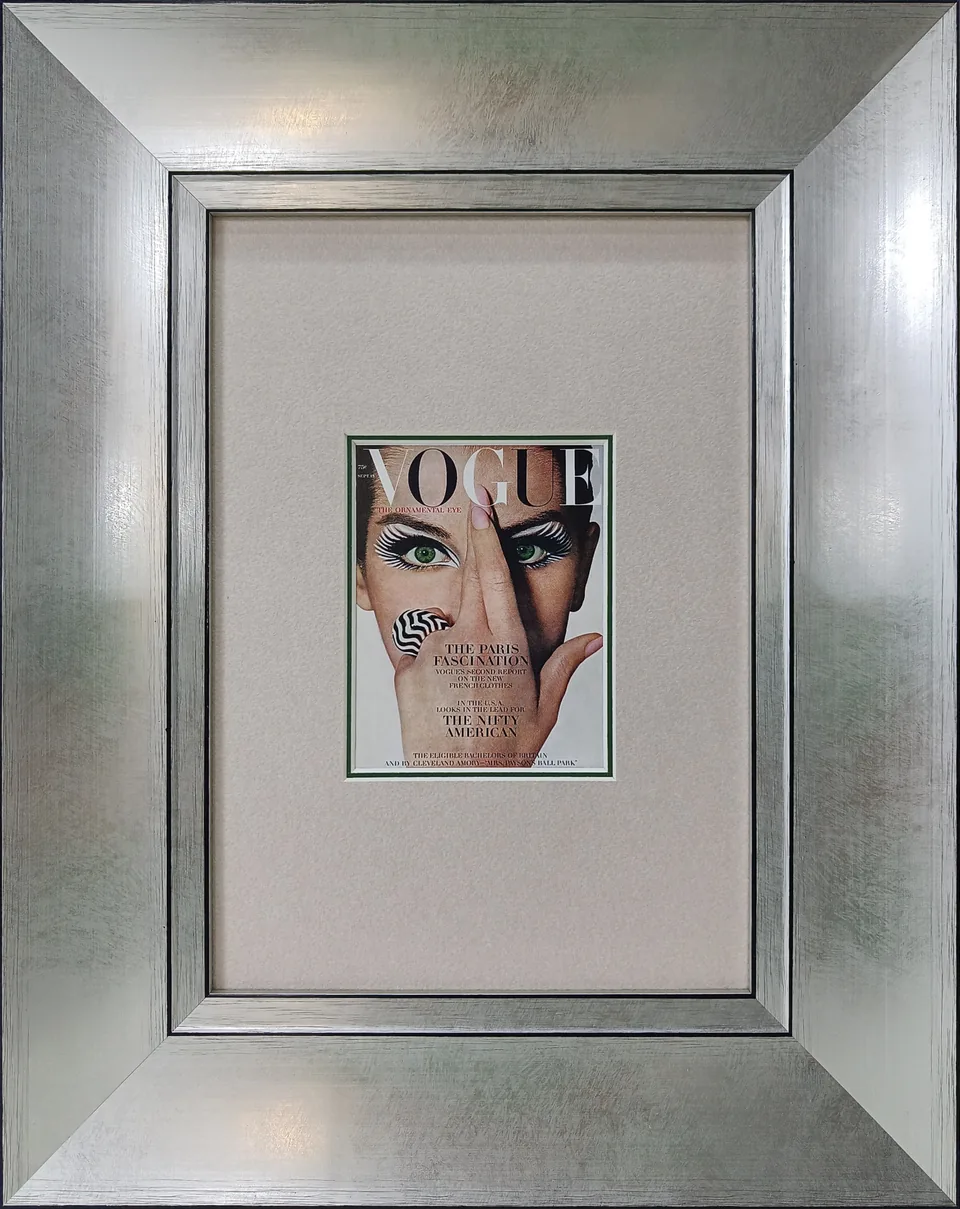Открытка Vogue в раме